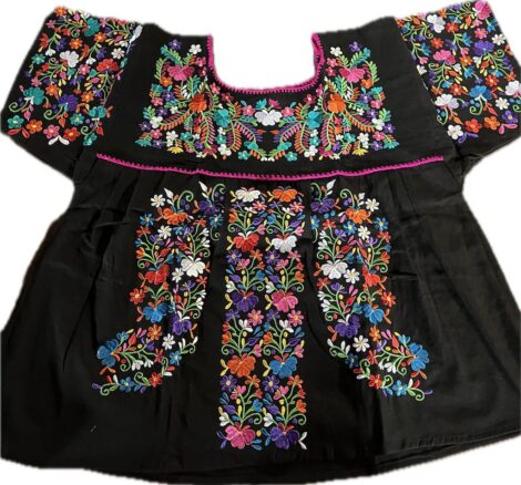 FINE EMBROIDERY BLOUSE